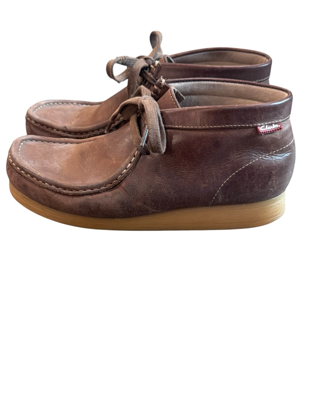 Clarks Men’s Brown Leather Chukka Wallabee-Style Boots